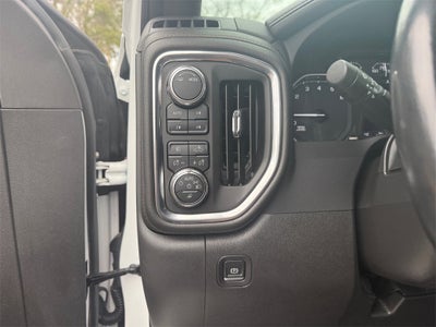 2022 GMC Sierra 1500 Limited 4WD Crew Cab Short Box AT4