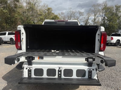2022 GMC Sierra 1500 Limited 4WD Crew Cab Short Box AT4