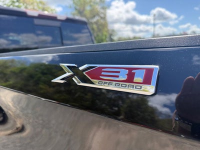 2022 GMC Sierra 1500 Limited 4WD Crew Cab Short Box SLT