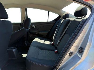 2014 Nissan Versa 1.6 SV
