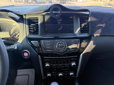 2019 Nissan Pathfinder S