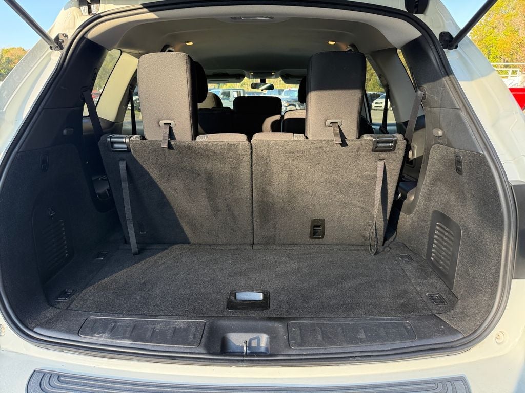 2019 Nissan Pathfinder S