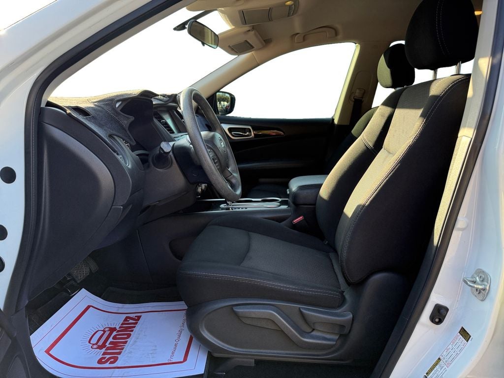 2019 Nissan Pathfinder S