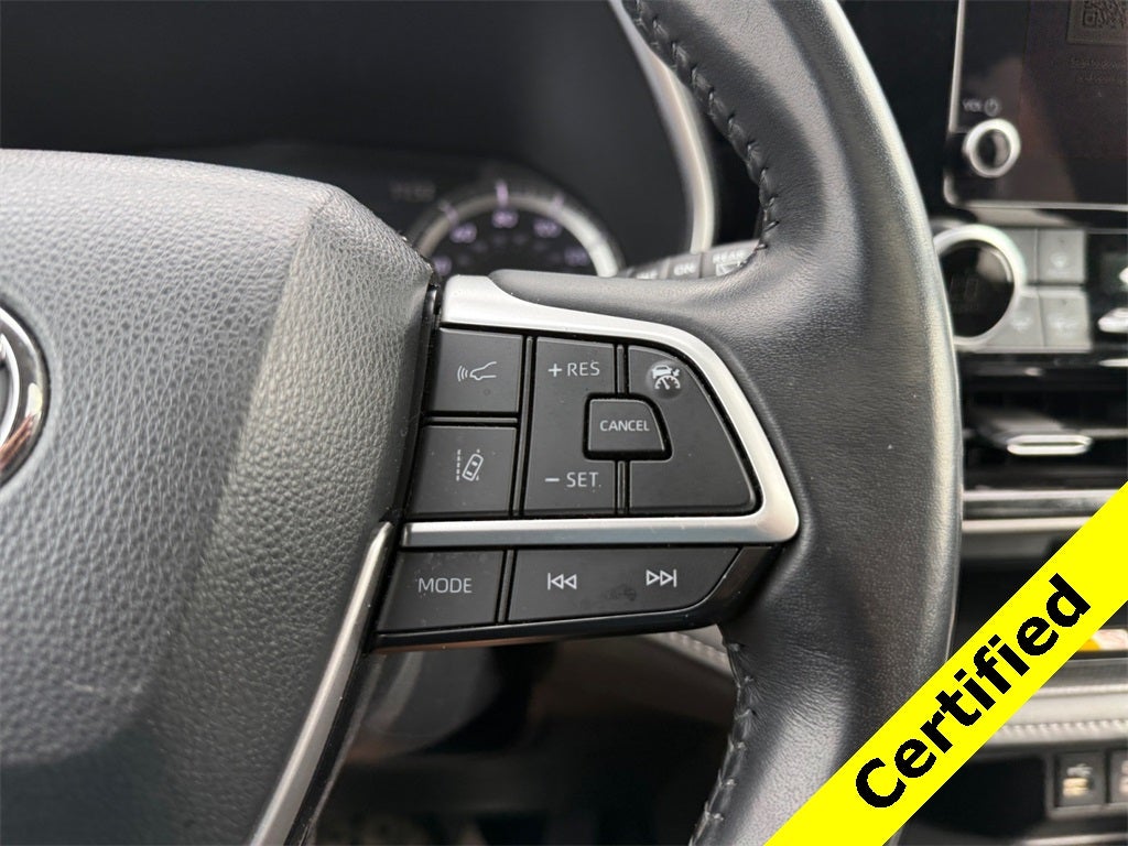 2024 Toyota Highlander Base