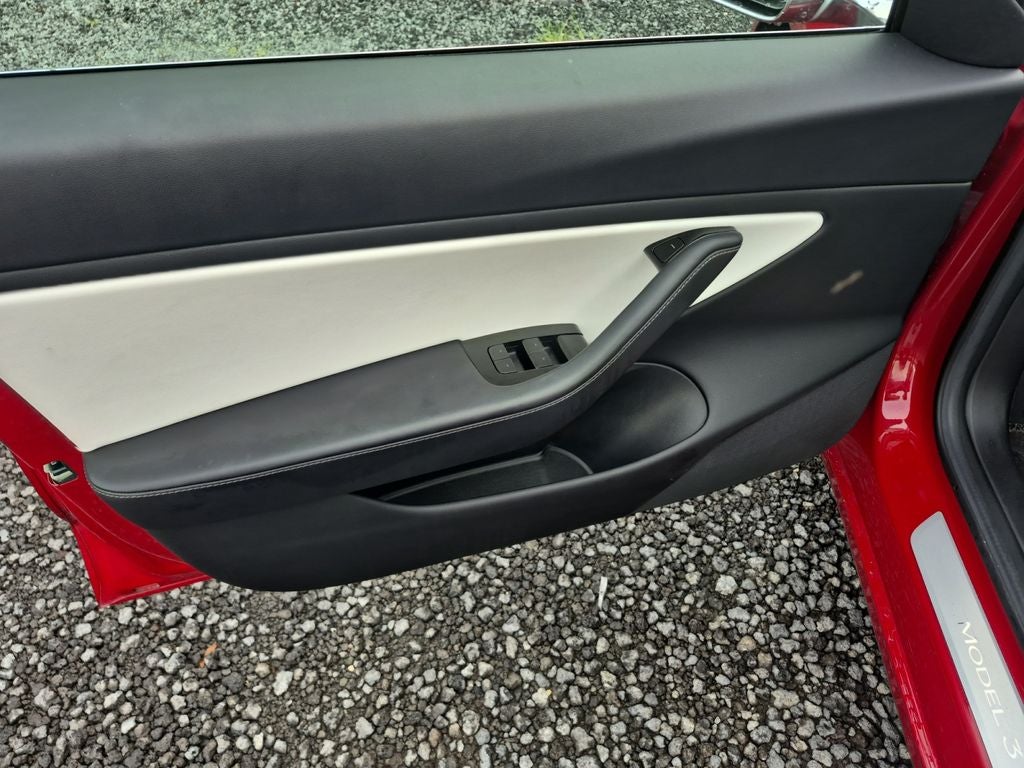 2018 Tesla Model 3 Performance