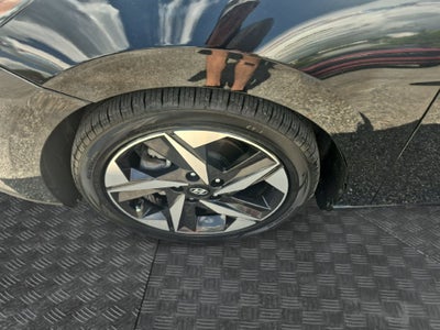 2022 Hyundai Elantra Limited
