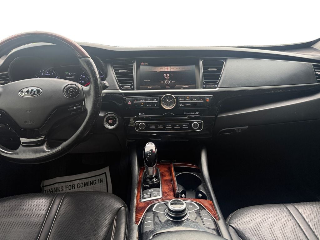 2015 Kia K900 Luxury