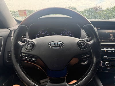2015 Kia K900 Luxury