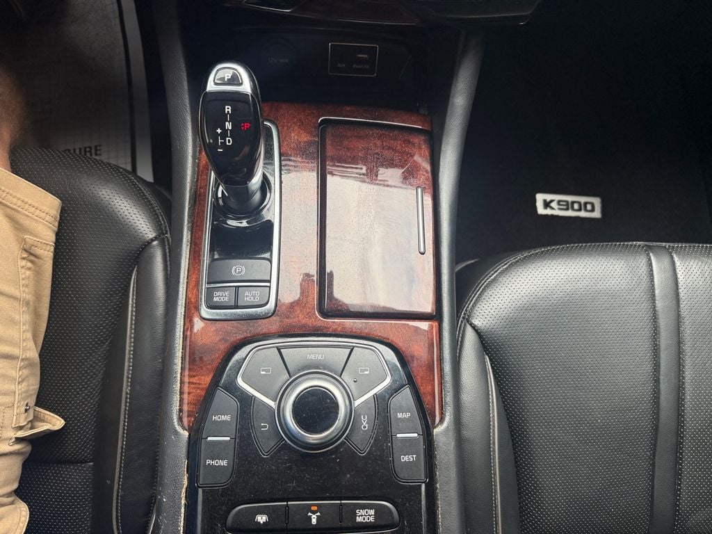 2015 Kia K900 Luxury