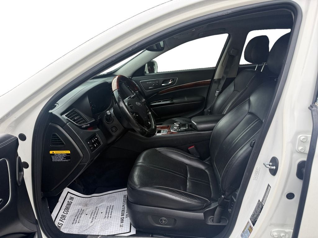 2015 Kia K900 Luxury