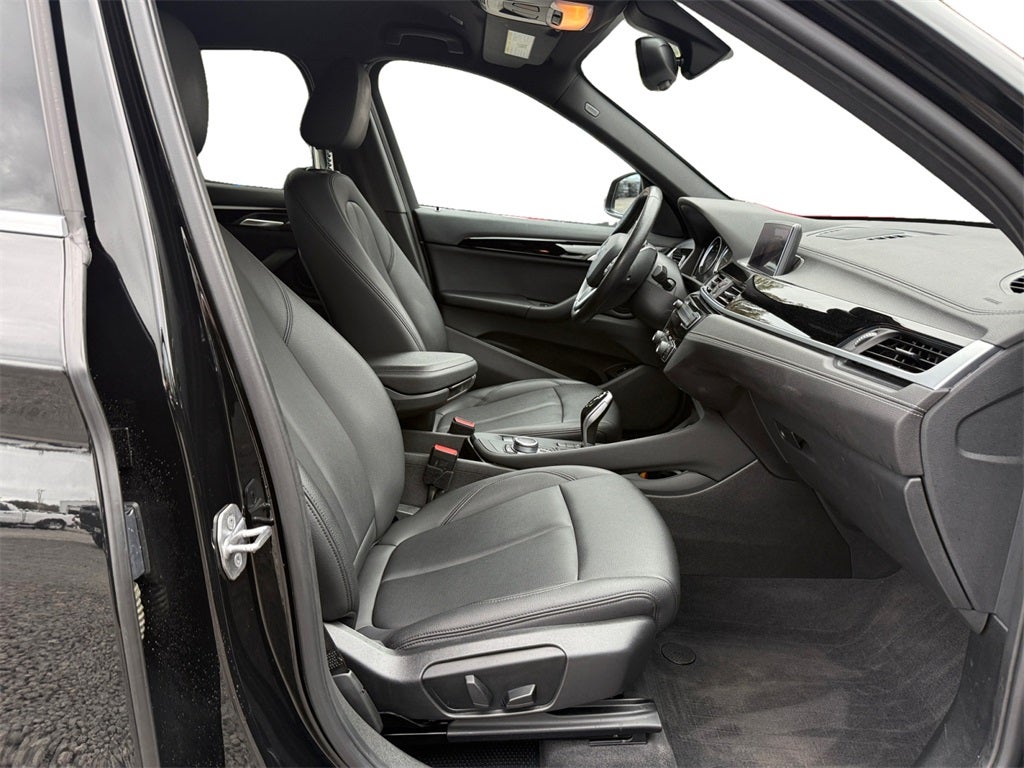 2022 BMW X1 sDrive28i