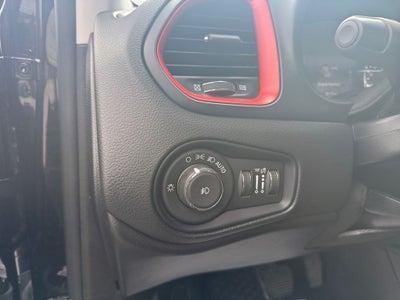 2023 Jeep Renegade Trailhawk 4x4