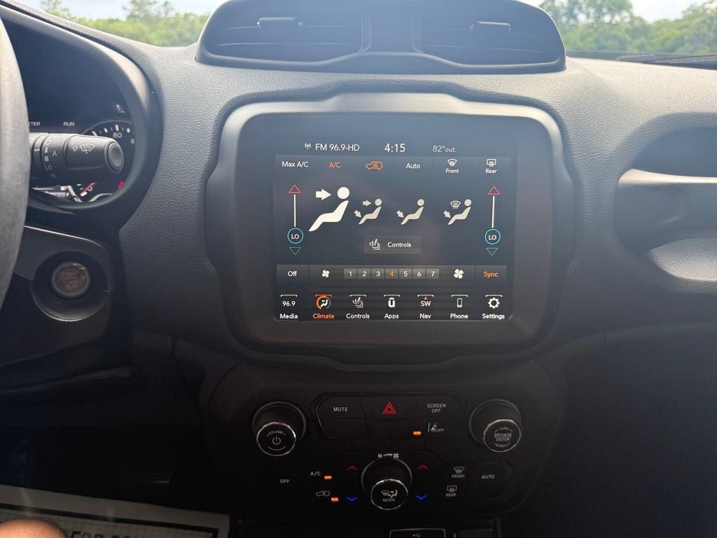 2023 Jeep Renegade Trailhawk 4x4