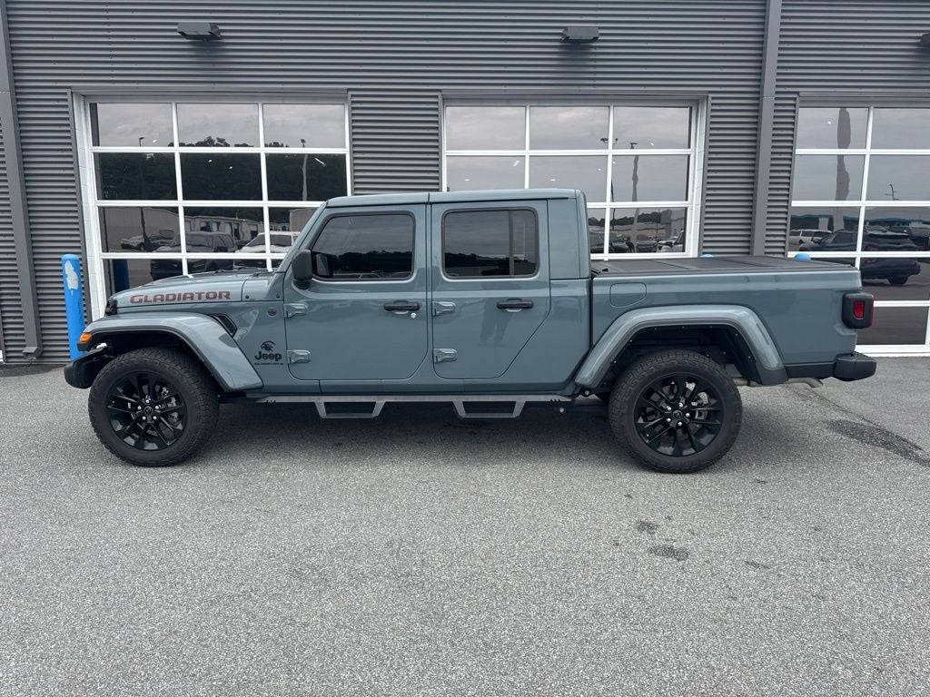 2025 Jeep Gladiator Nighthawk