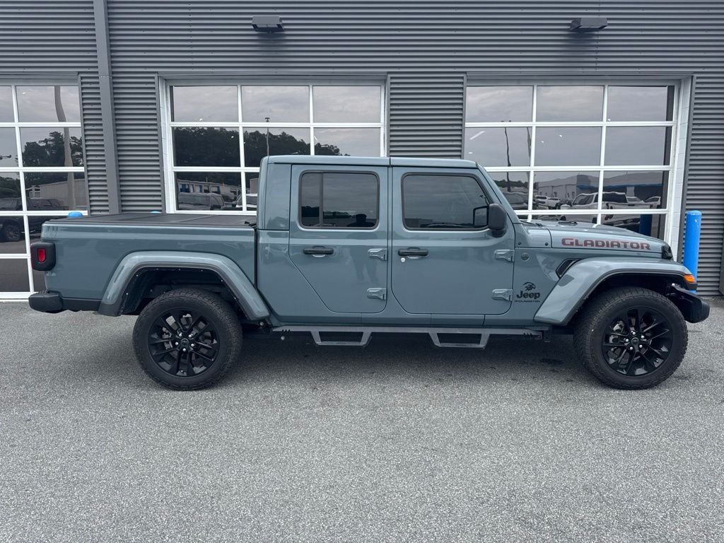 2025 Jeep Gladiator Nighthawk