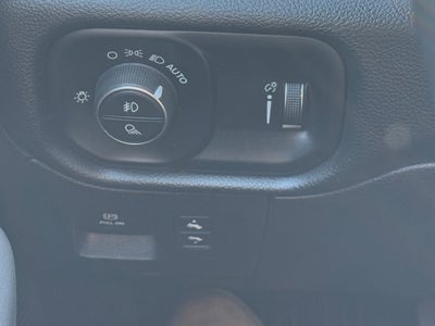 2020 RAM 1500 Big Horn/Lone Star 5.7 V8