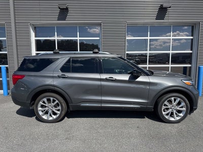 2023 Ford Explorer Platinum