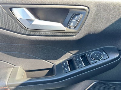 2024 Ford Escape Hybrid ST-Line