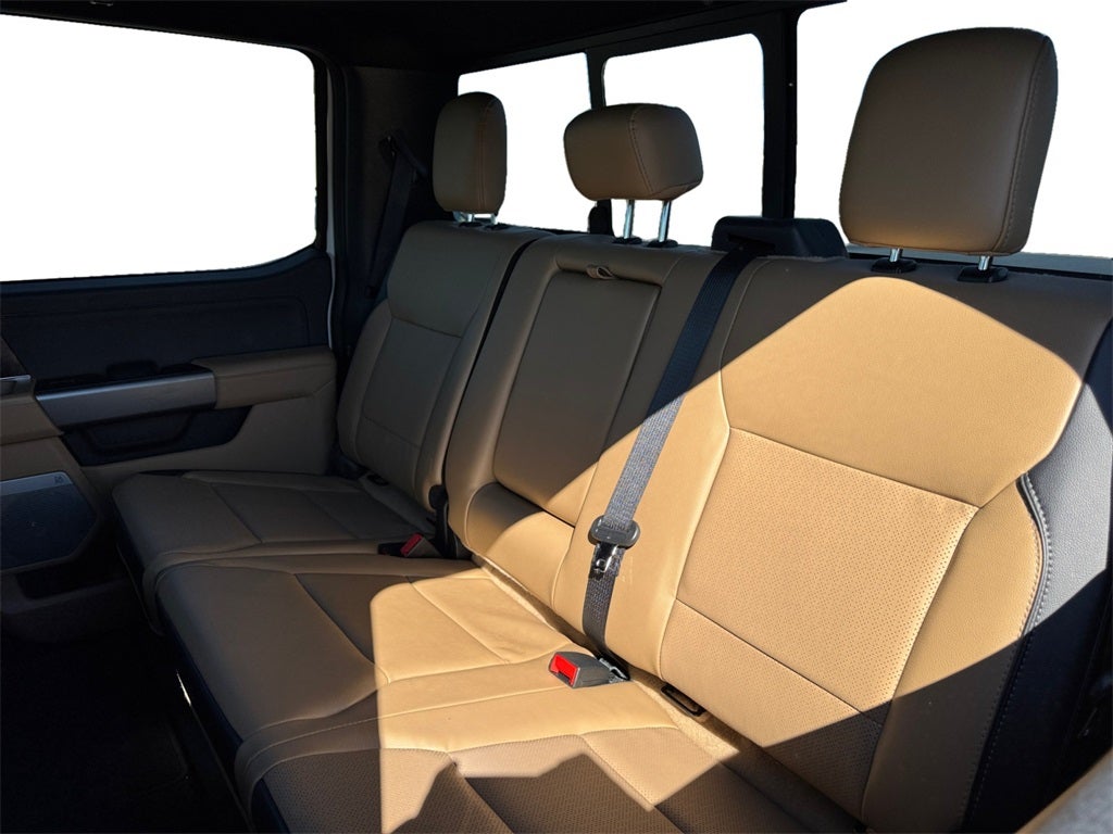 2025 Ford F-350SD Lariat