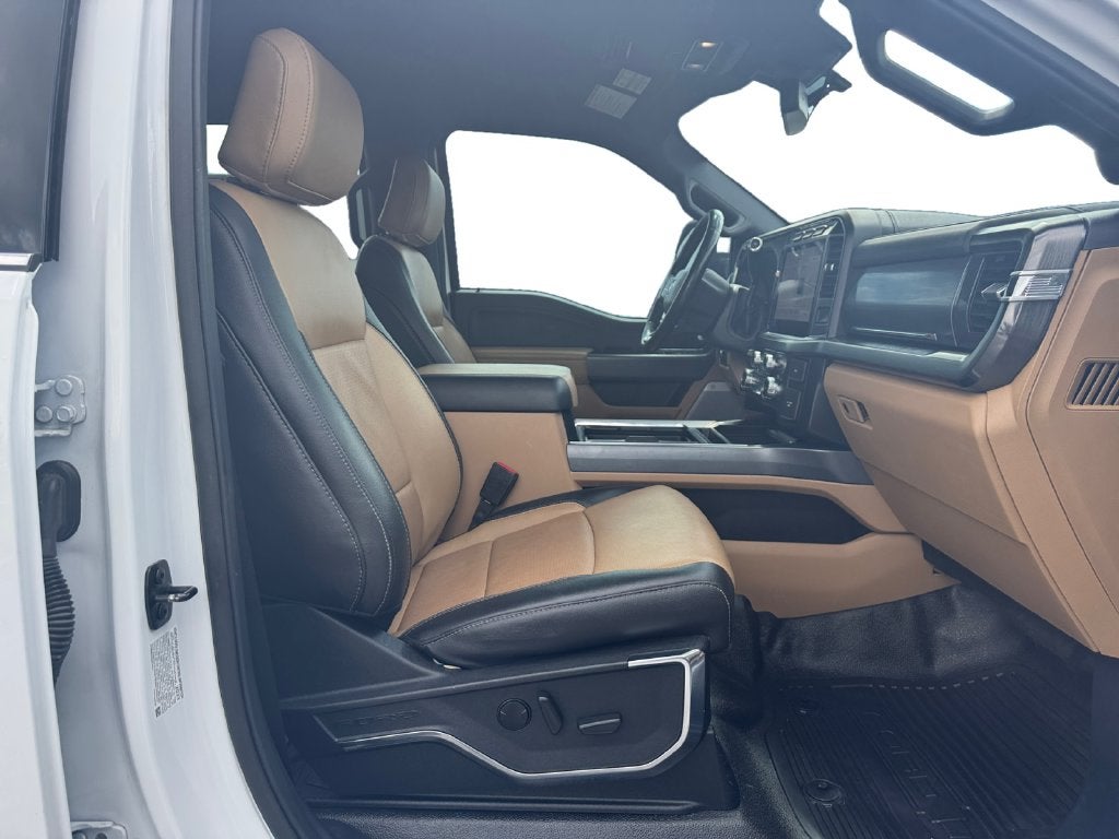 2024 Ford F-450SD Lariat DRW