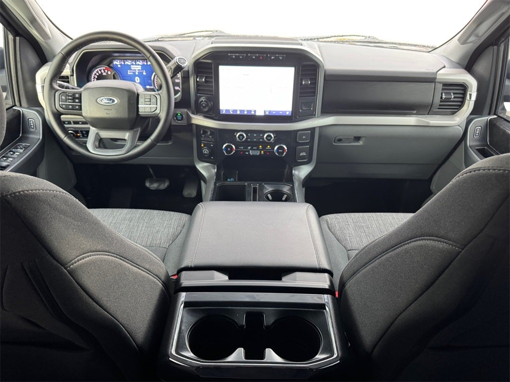 2023 Ford F-150 XLT 5.0 V8