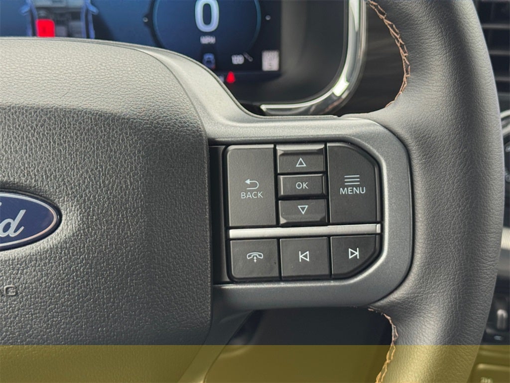 2025 Ford F-150 Lariat 5.0 V8