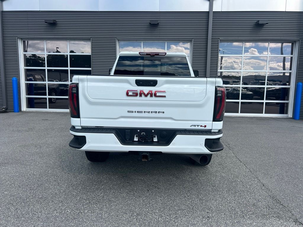 2024 GMC Sierra 2500HD AT4