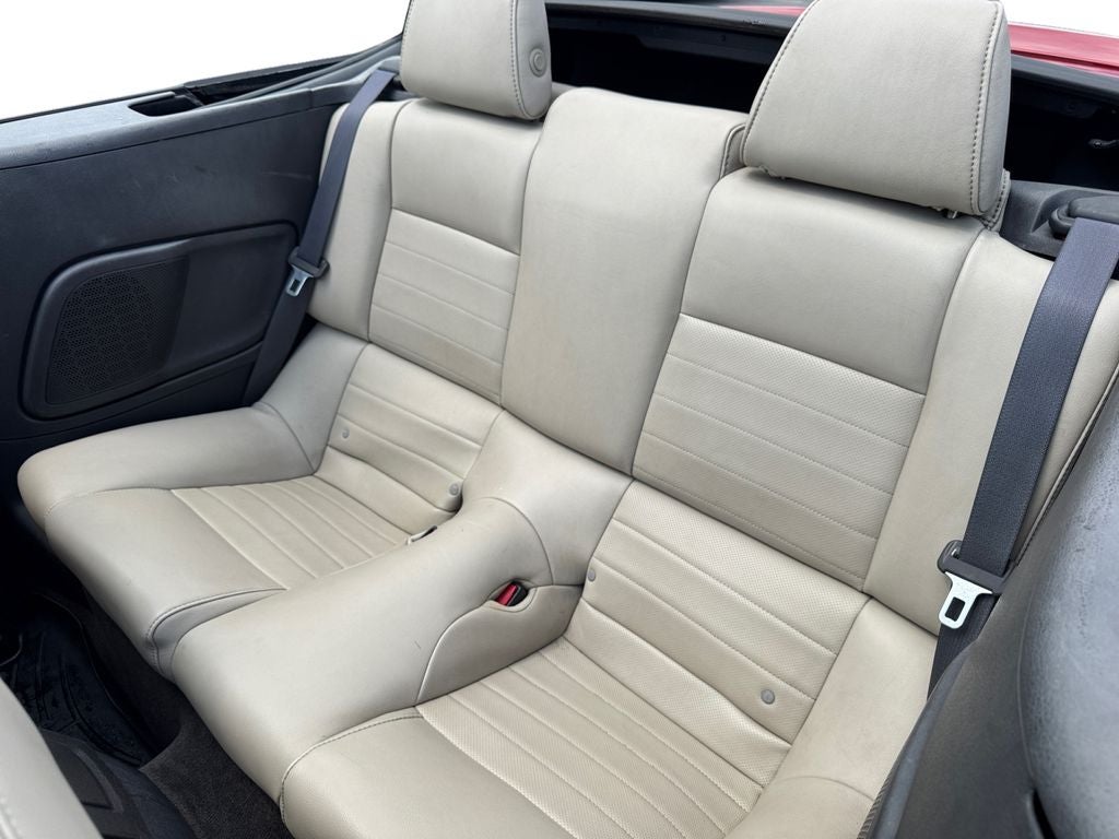 2013 Ford Mustang V6 Premium