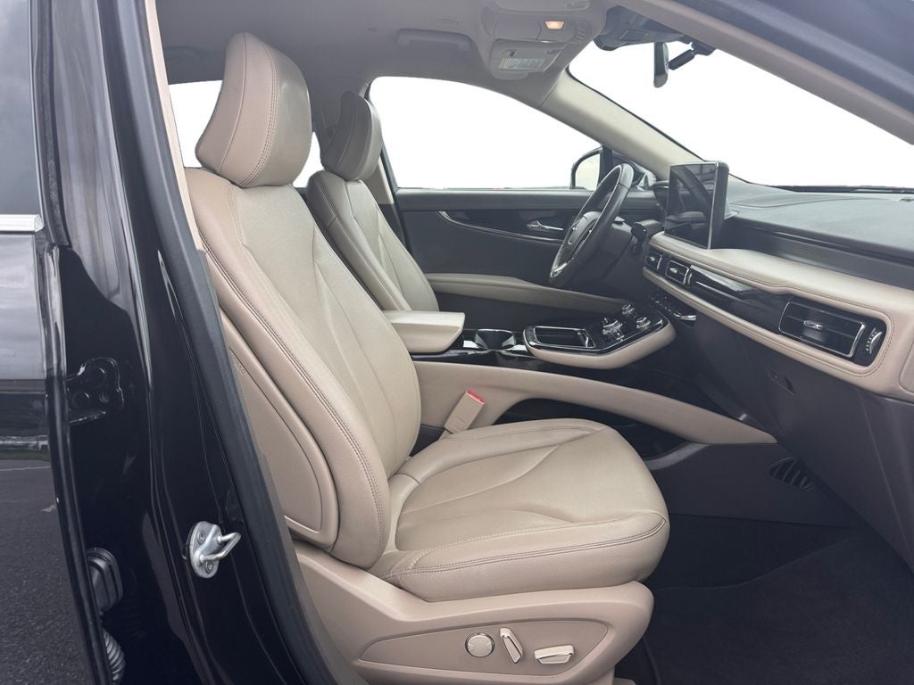 2022 Lincoln Nautilus Standard