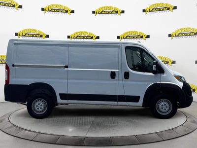 2025 RAM ProMaster 2500 Base 136 WB