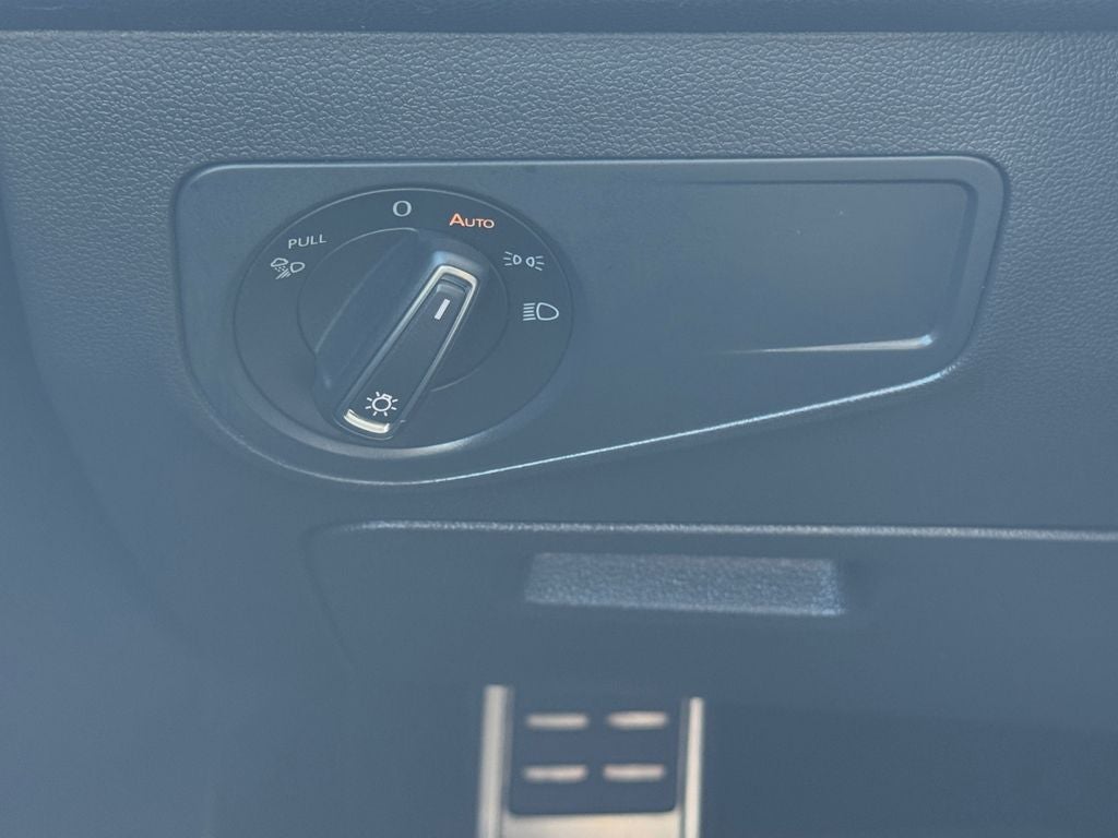 2022 Volkswagen Tiguan 2.0T SEL R-Line