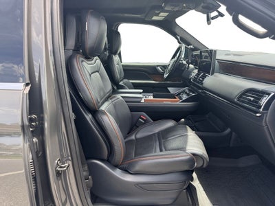 2022 Lincoln Navigator Black Label