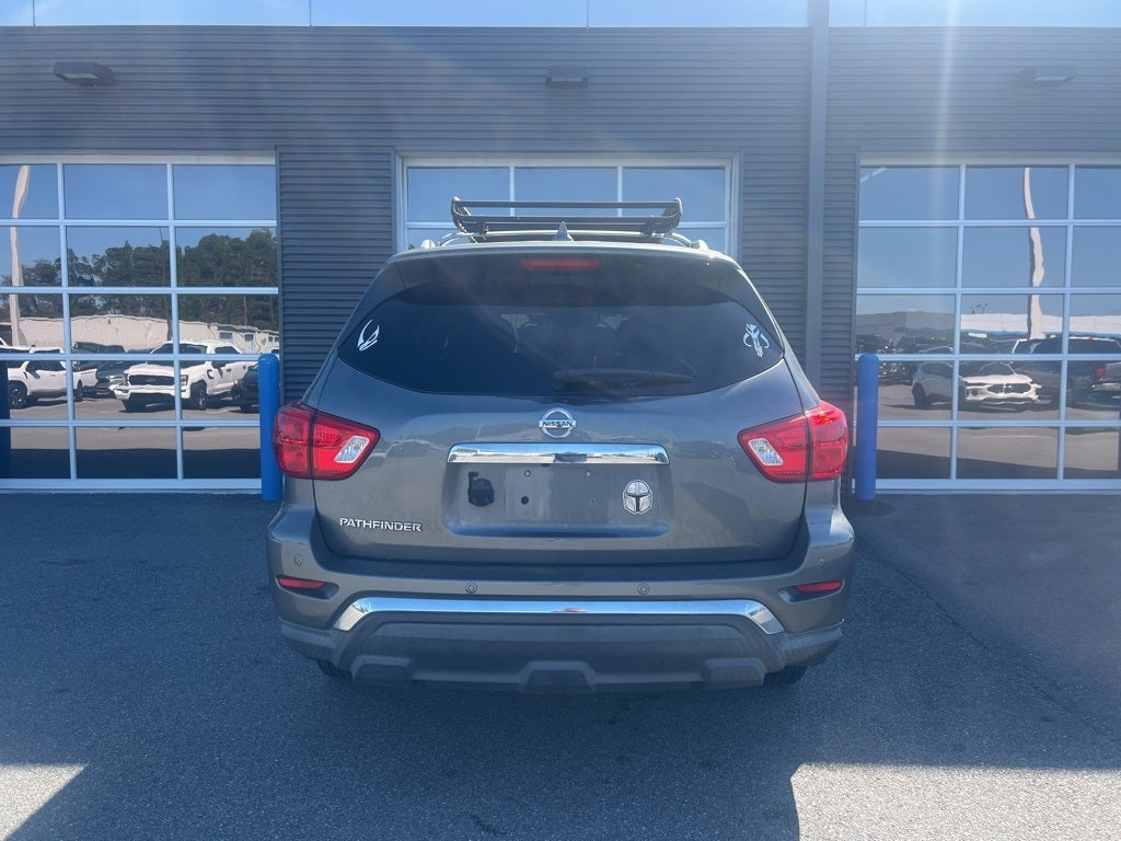 2019 Nissan Pathfinder S