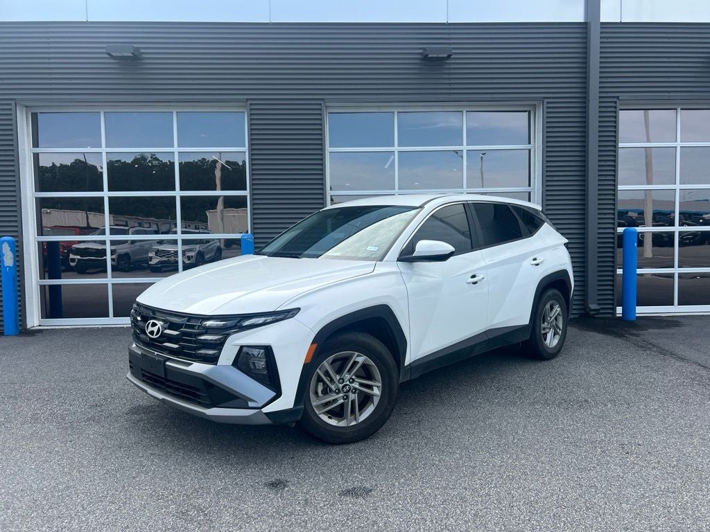 2025 Hyundai Tucson SE