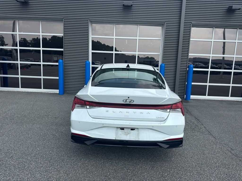 2022 Hyundai Elantra Limited