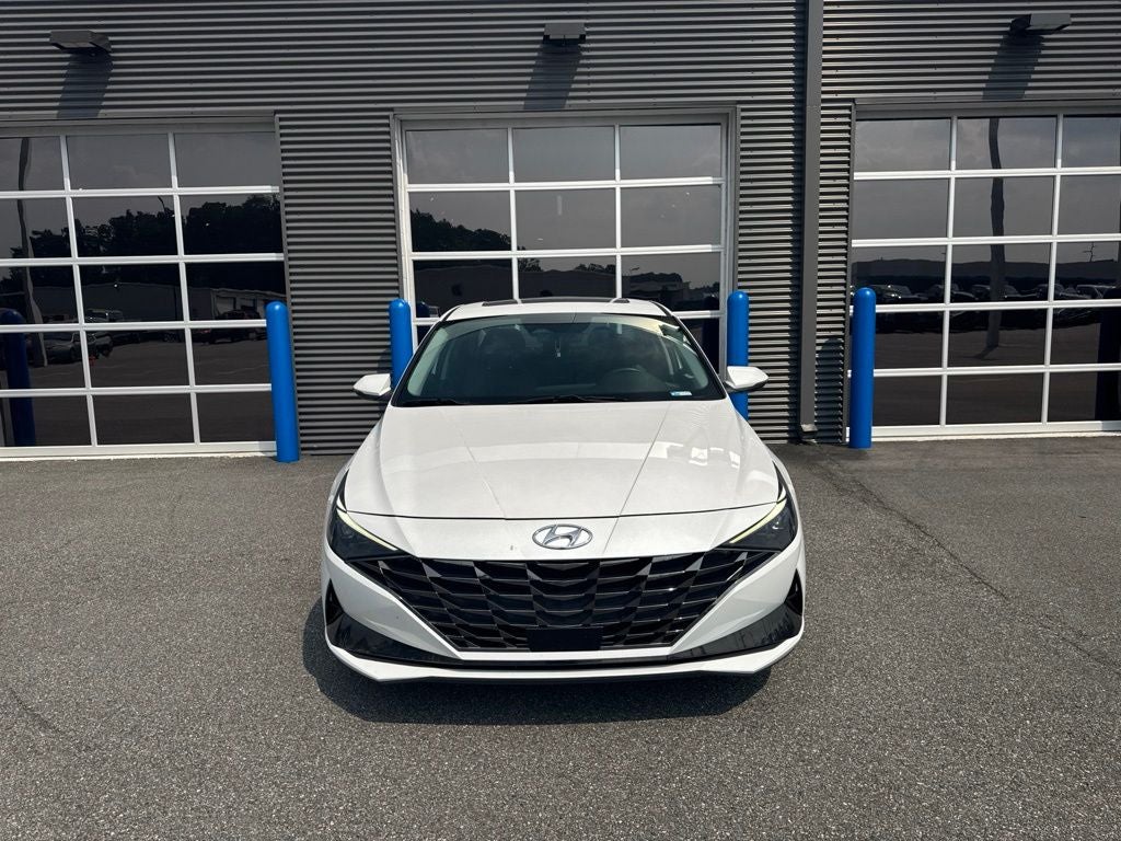2022 Hyundai Elantra Limited