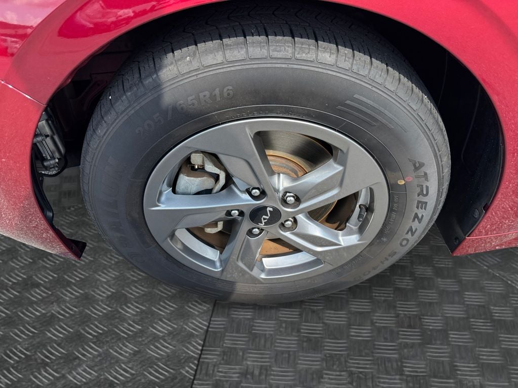 2023 Kia K5 LXS
