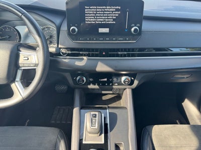 2023 Mitsubishi Outlander SE