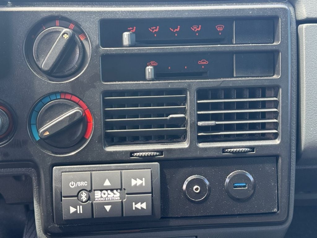 1991 Mazda Mazda B2200 B2200