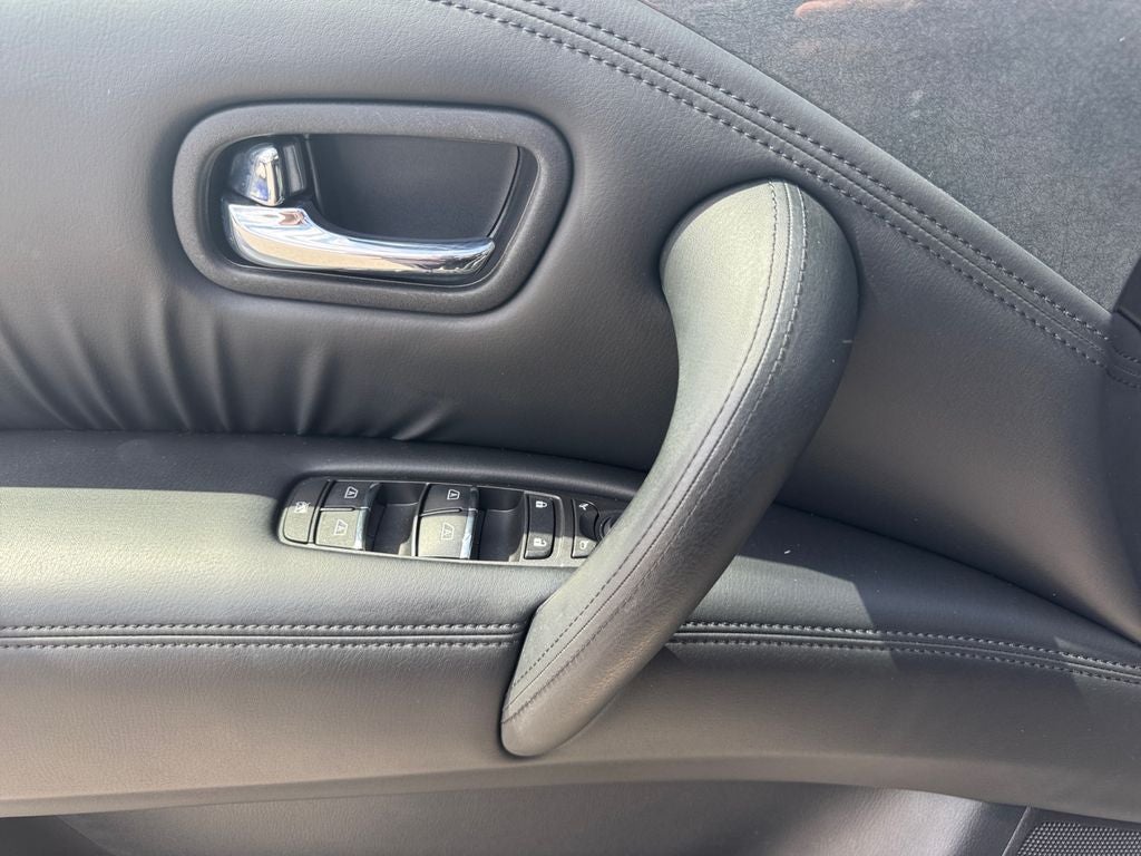 2022 Nissan Armada SV