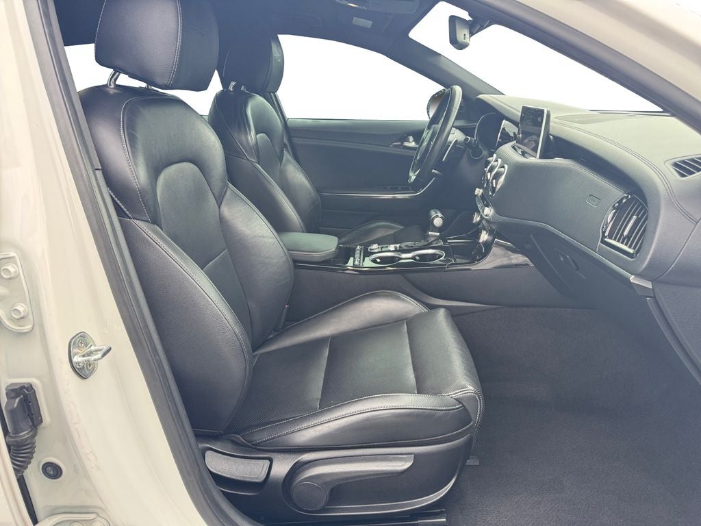 2022 Kia Stinger GT-Line