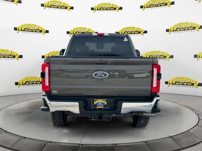 2026 Ford Super Duty F-250® Lariat®